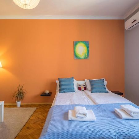 Artistic & Spacious 2Bd Central Apt By Flat Mаnager Sofia Exterior foto