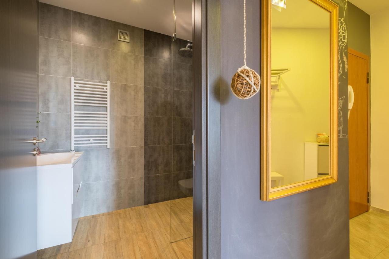 Artistic & Spacious 2Bd Central Apt By Flat Mаnager Sofia Exterior foto